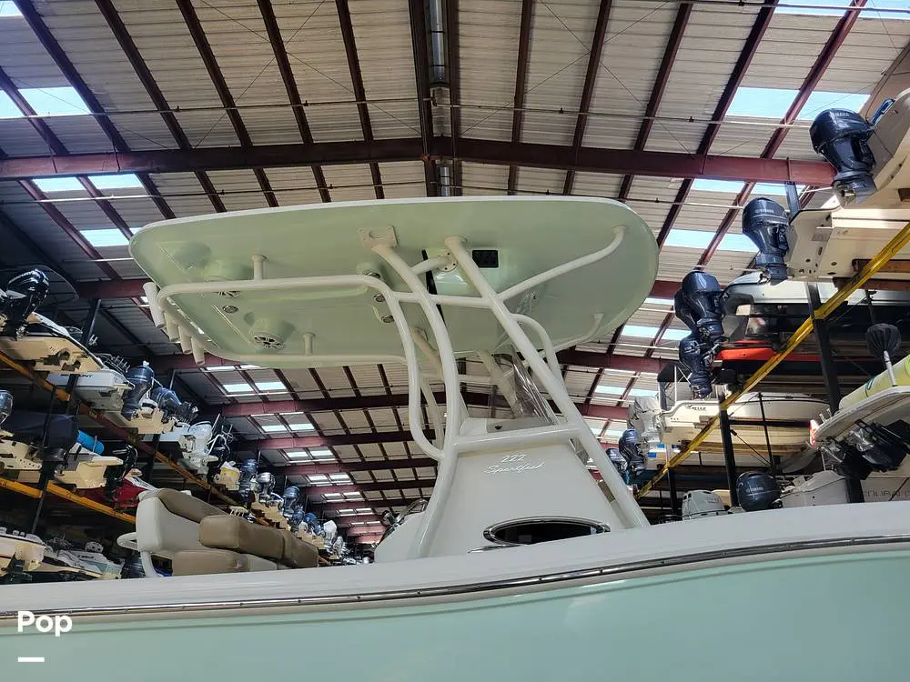 2019 Pioneer 222 sportfish