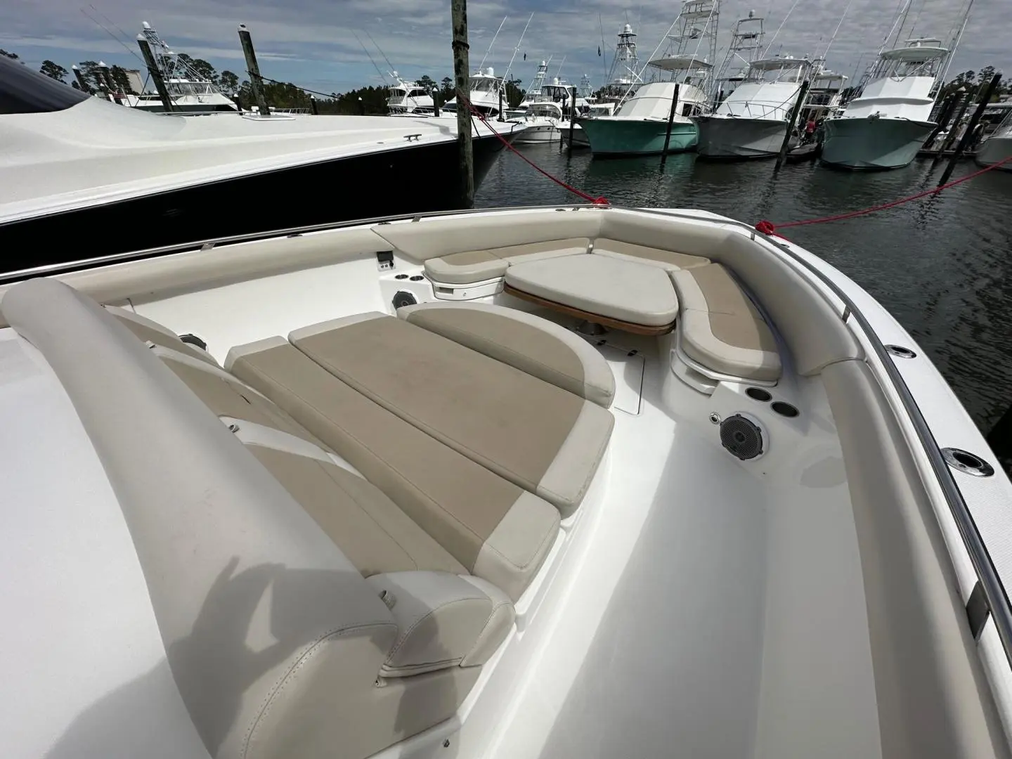 2017 Boston Whaler 420 outrage