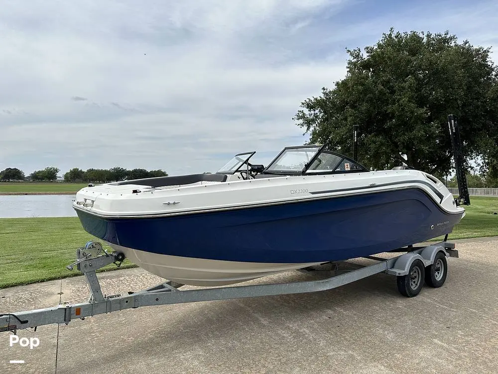 2020 Bayliner dx2200