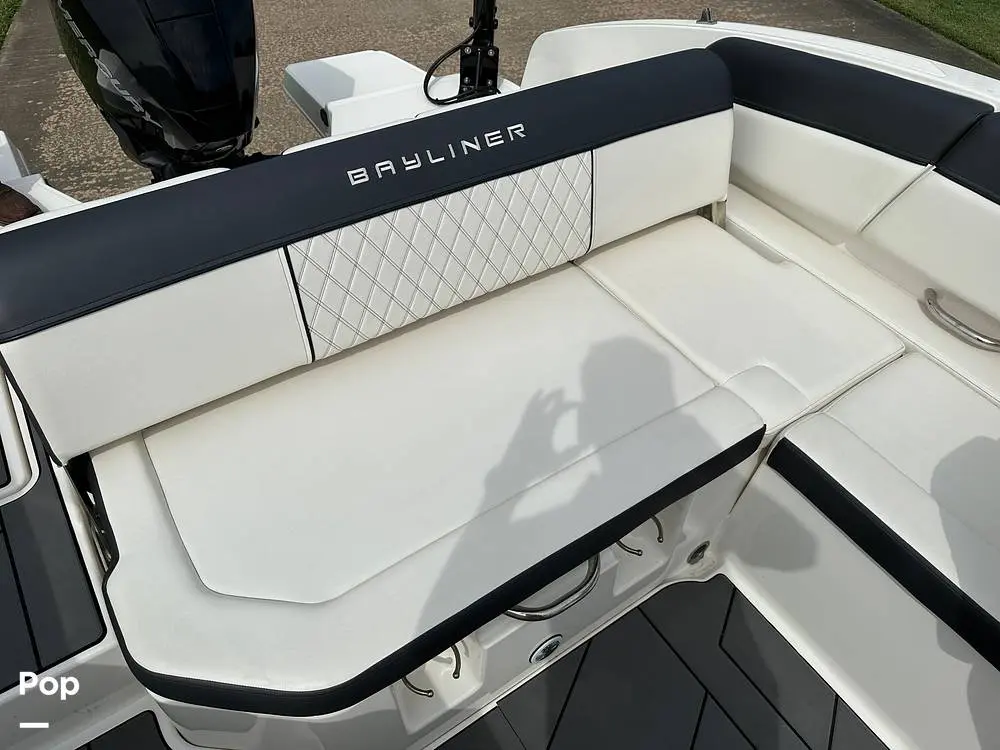 2020 Bayliner dx2200