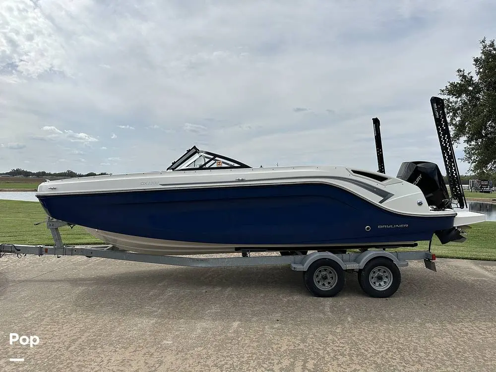 2020 Bayliner dx2200