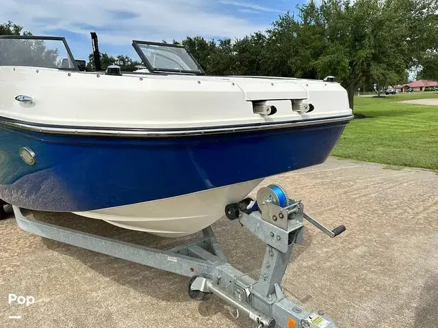 Bayliner Dx2200