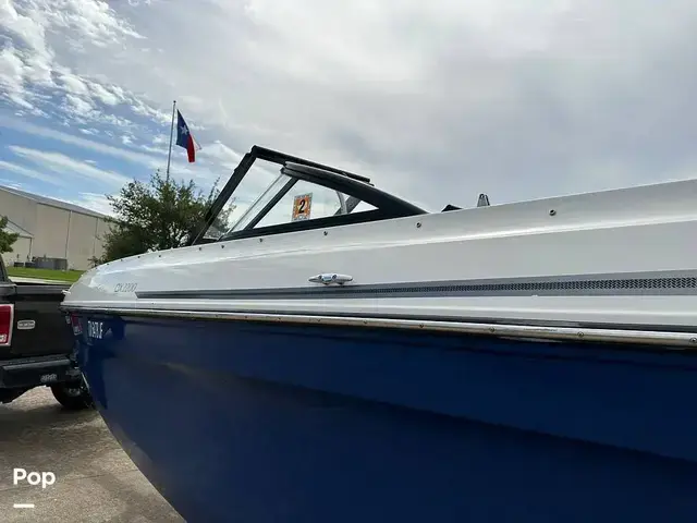 Bayliner Dx2200