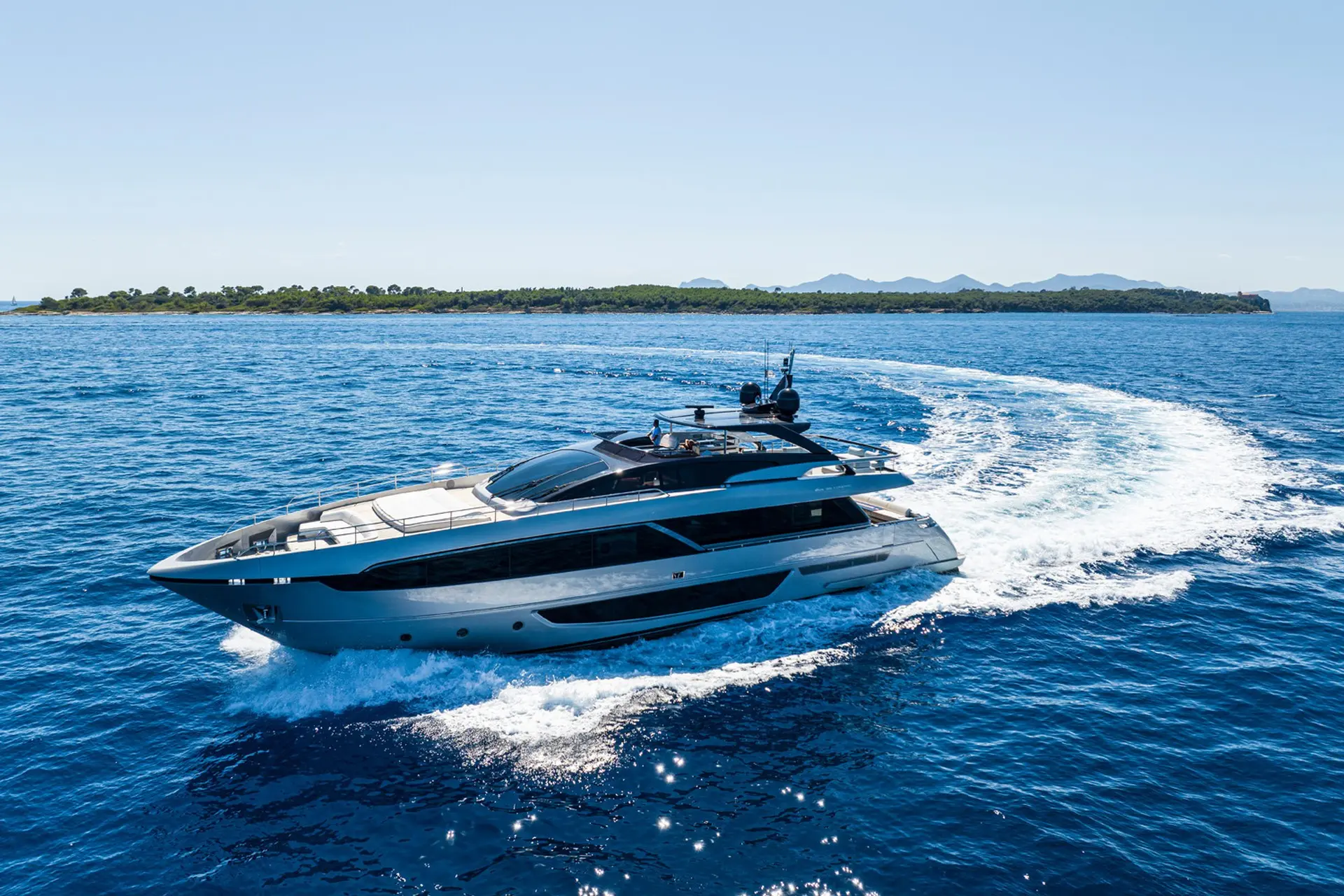 2019 Riva 100 corsaro