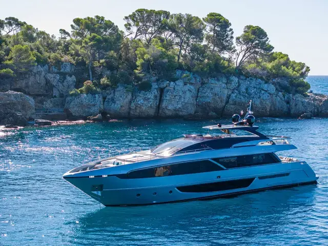 Riva 100' Corsaro