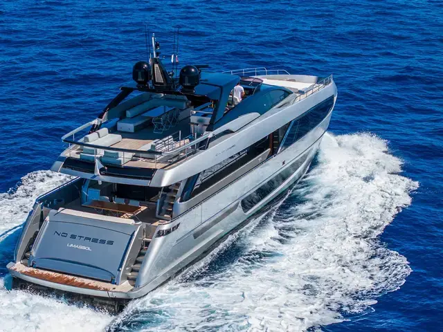 Riva 100' Corsaro