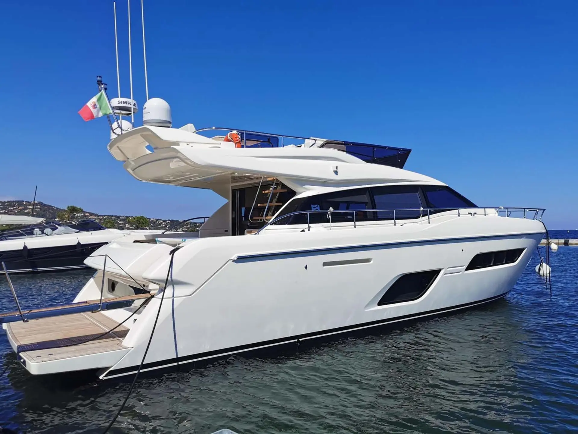 2020 Ferretti 550