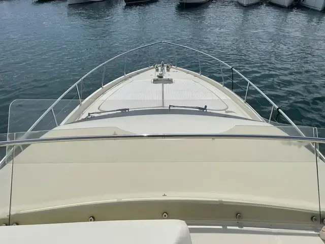 Ferretti Yachts 53