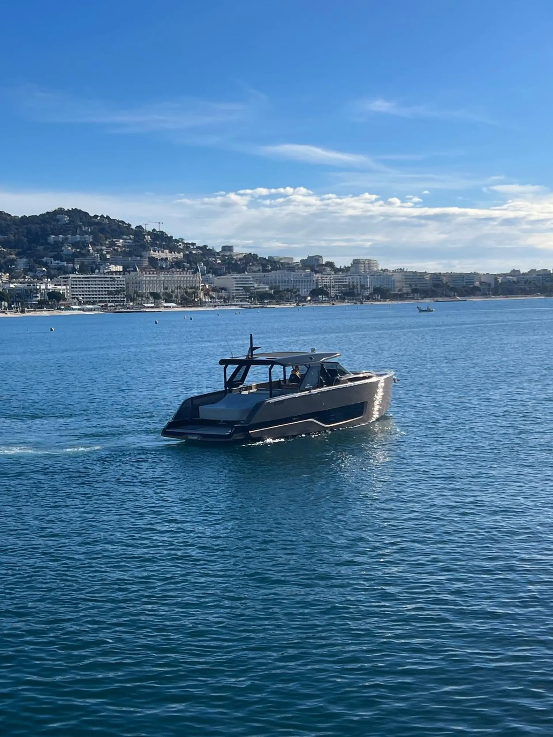 2022 Cranchi a46 luxury tender