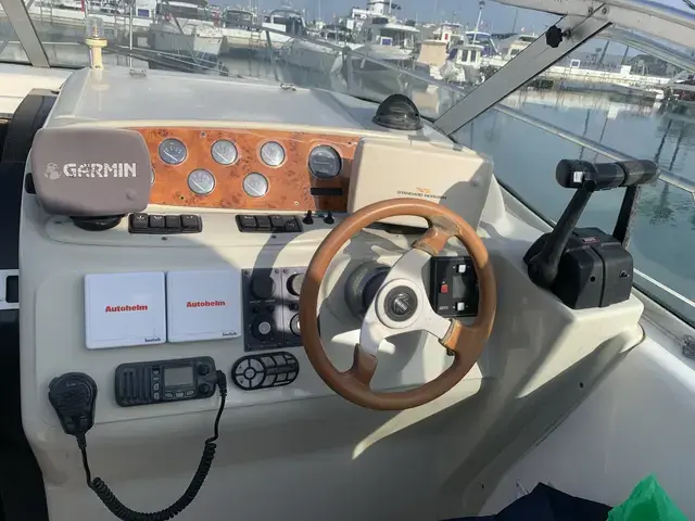 Sealine 28 Bolero