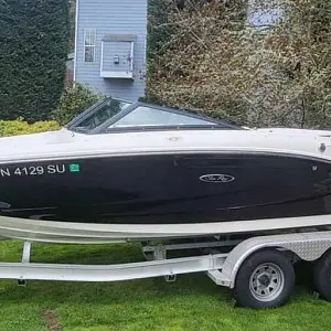 2020 Sea Ray SPX 190