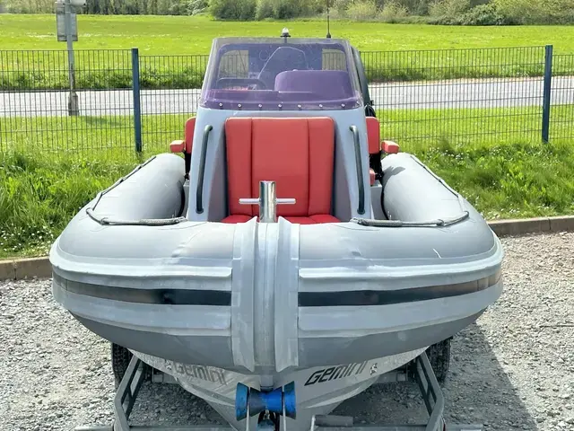 Gemini Waverider 650 Sport