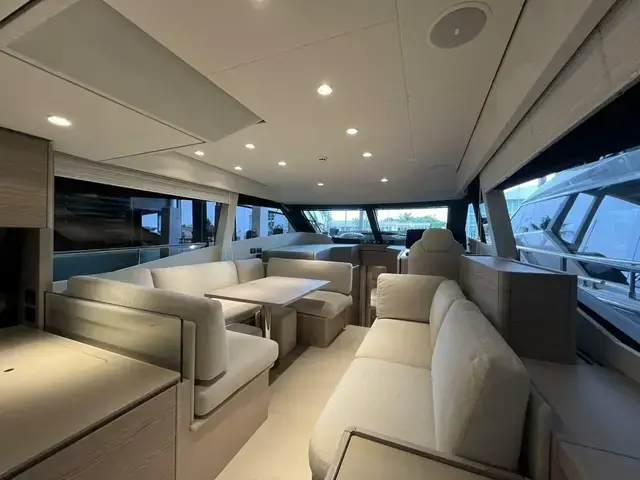 Ferretti Yachts 500