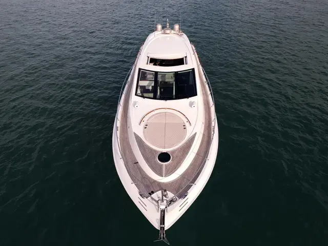 Lazzara Yachts 75'