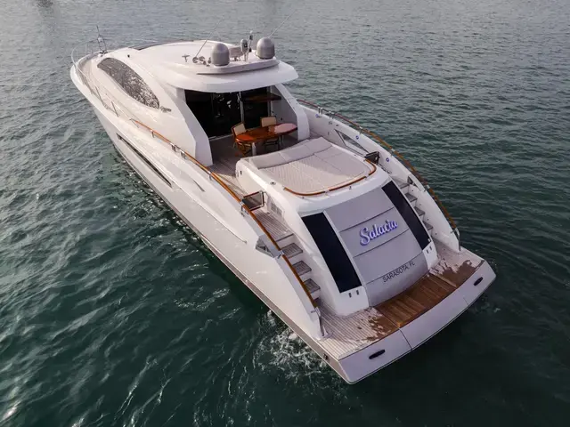 Lazzara Yachts 75'