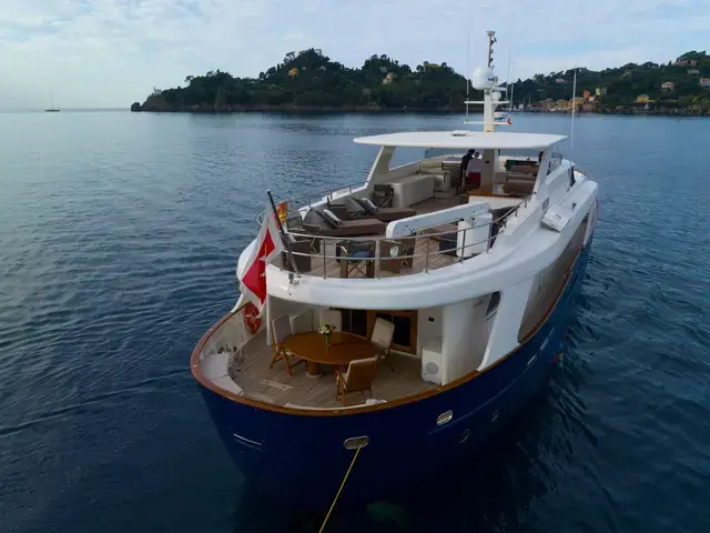 Benetti 103'