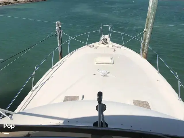 Hatteras 53 Convertible