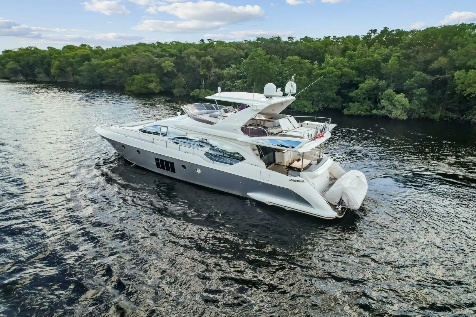 2013 Azimut 70