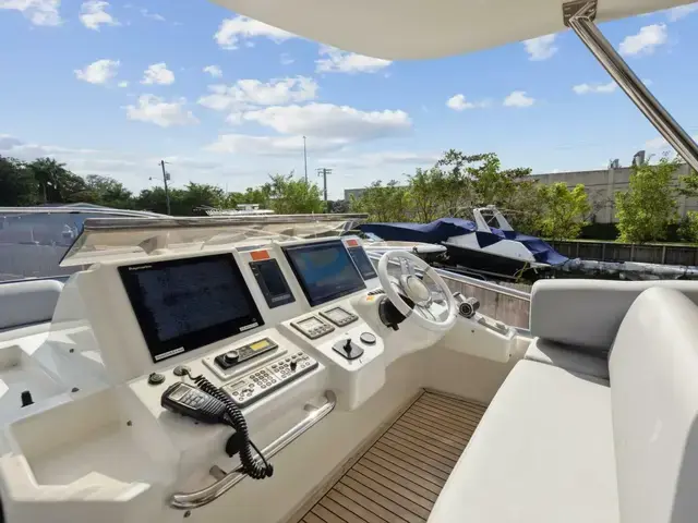 Azimut 70