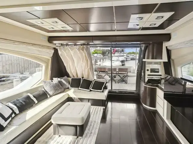 Azimut 70