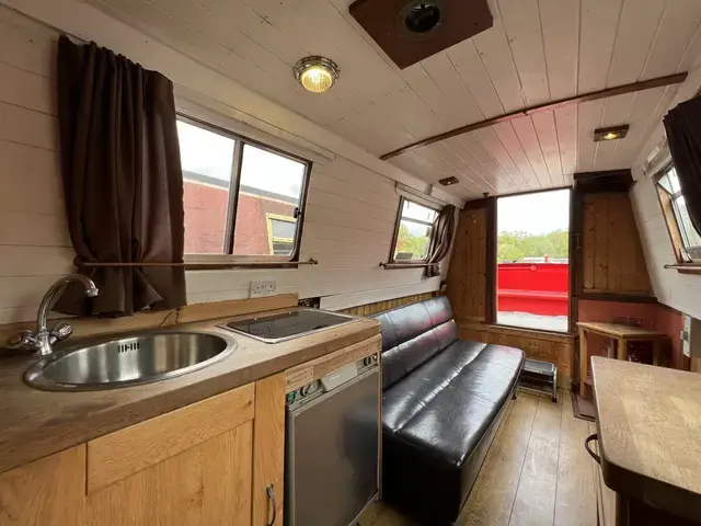 Les Allen & Co 42' Narrowboat