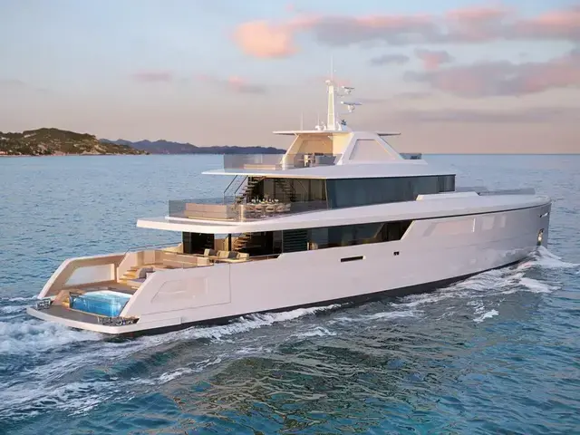 Vitruvius Yachts Palm Beach