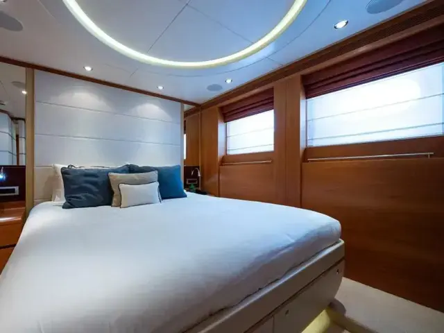 Heesen 44m