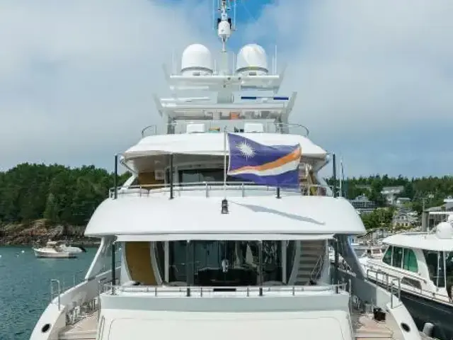 Heesen 44m