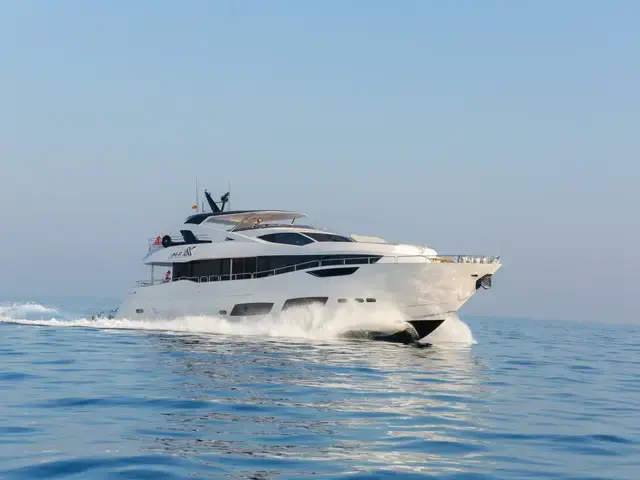 Sunseeker Yacht 95