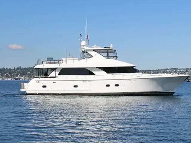 Ocean Alexander FLYBRIDGE MOTOR YACHT