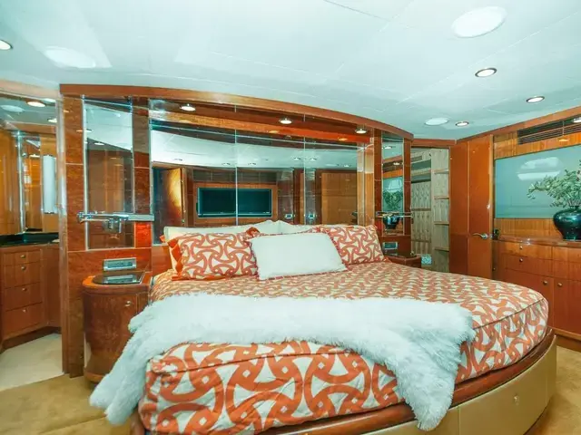 Ocean Alexander FLYBRIDGE MOTOR YACHT