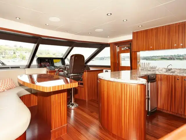 Ocean Alexander Pilothouse