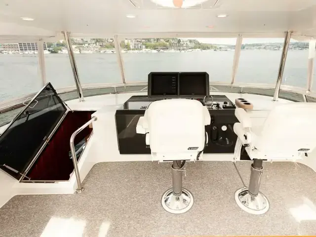 Ocean Alexander Pilothouse