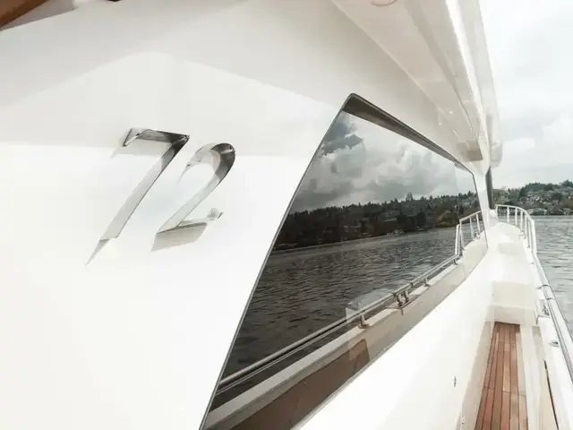 Ocean Alexander Pilothouse