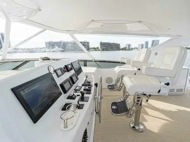 Hatteras 64 Motor Yacht