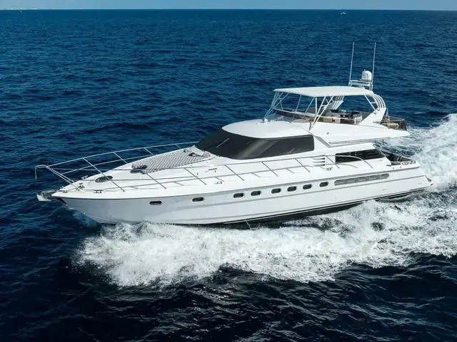 Fairline Squadron 65