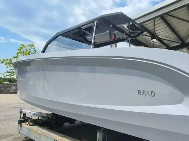 Rand Boats Escape 30