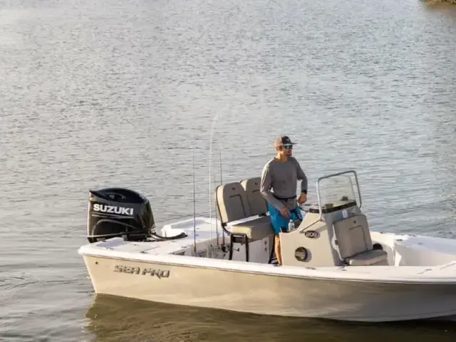 Sea Pro 210 Bay