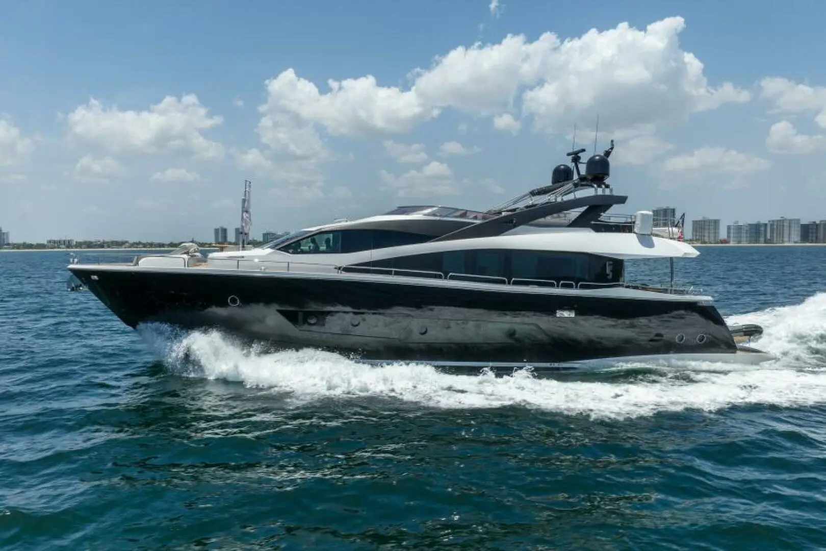 2018 Sunseeker 86