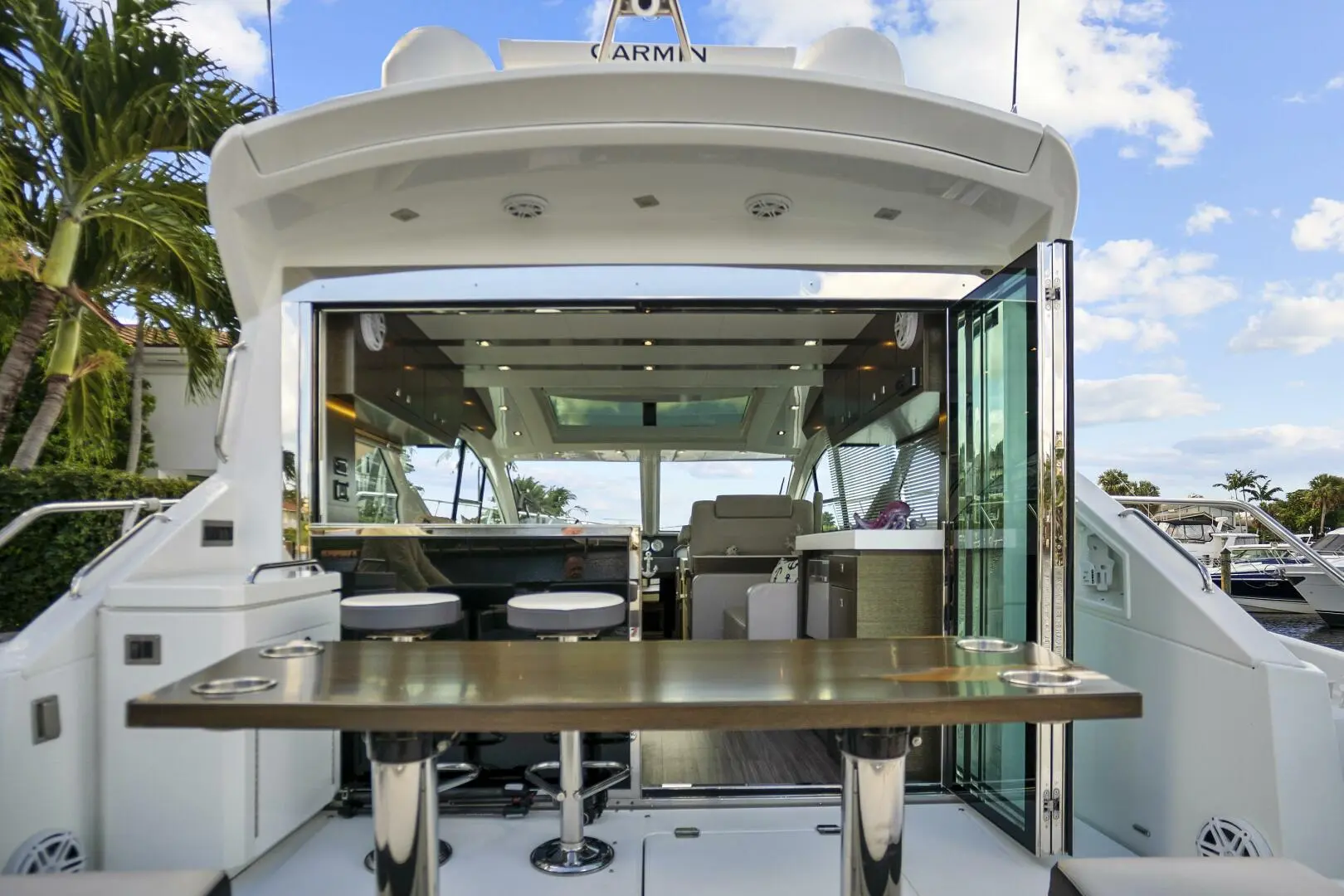 2019 Cruisers 54 cantius