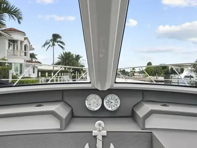 Cruisers Yachts 54 Cantius