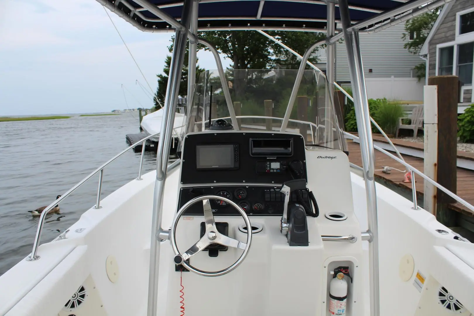 1999 Boston Whaler 23 outrage