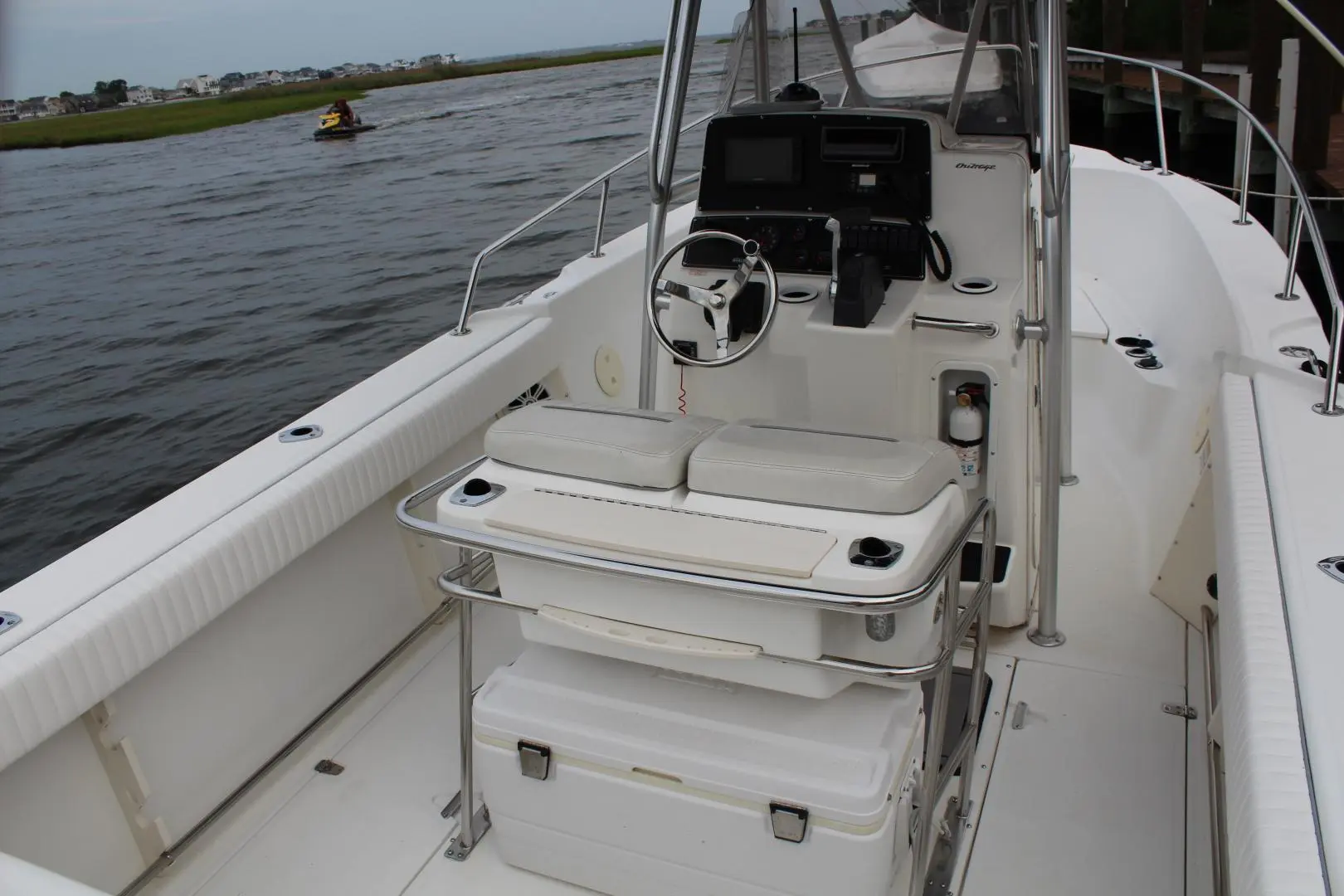 1999 Boston Whaler 23 outrage