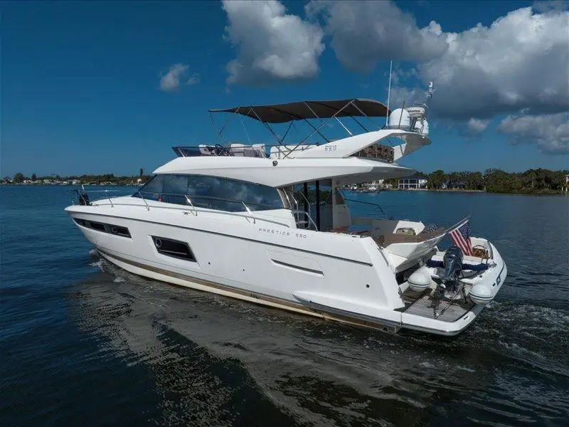 2015 Prestige 55'