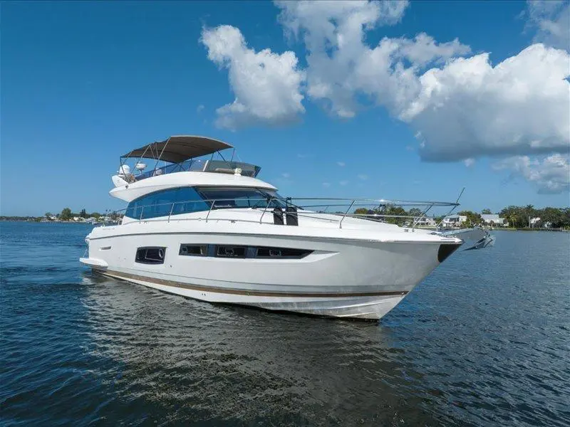 2015 Prestige 55'