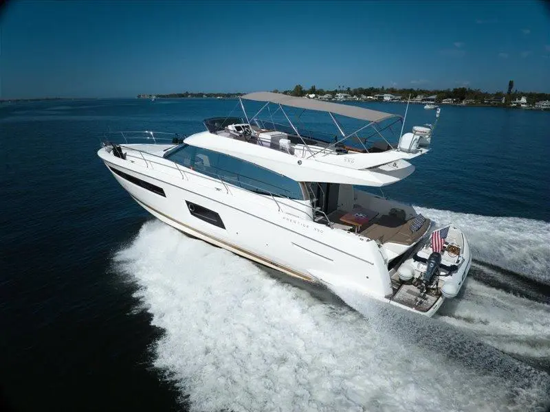 2015 Prestige 55'