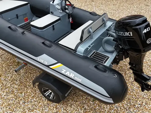 Zar LUX 13 3.9m Console RIB & Honda Engine Package