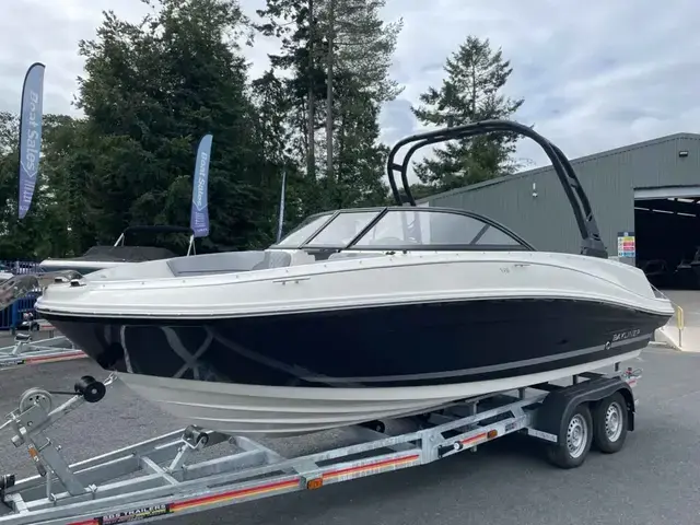 Bayliner Vr5