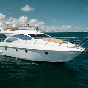 2009 Azimut Flybridge