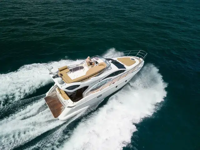 Azimut Flybridge